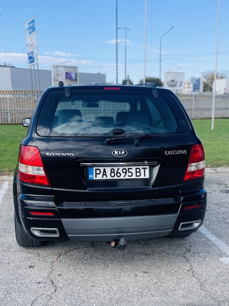 Kia Sorento Executive - Уникат За България , снимка 2 - Автомобили и джипове - 47888602