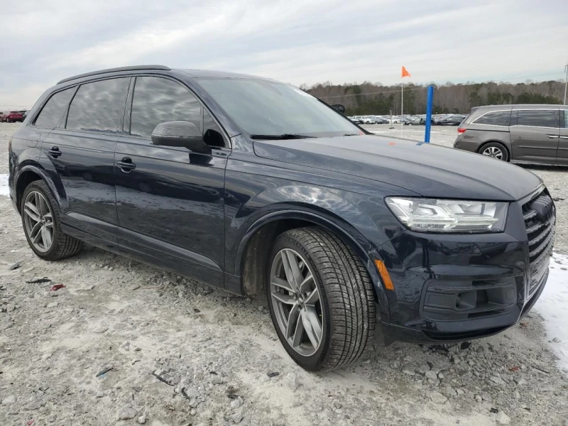 Audi Q7, снимка 2 - Автомобили и джипове - 49553094