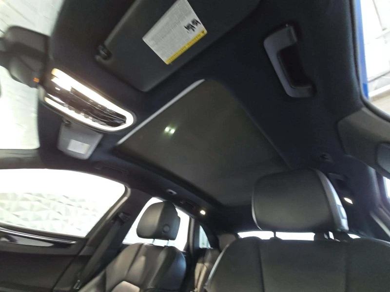 Porsche Macan S* PDK* ПОДГРЕВ* КАМЕРА* КЕЙЛЕС* LANE* ASSIST, снимка 11 - Автомобили и джипове - 52699464