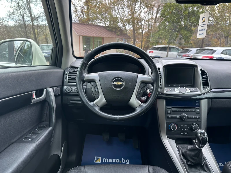 Chevrolet Captiva 2.2D/LTZ/4x4/Camera/Navi, снимка 11 - Автомобили и джипове - 52536435