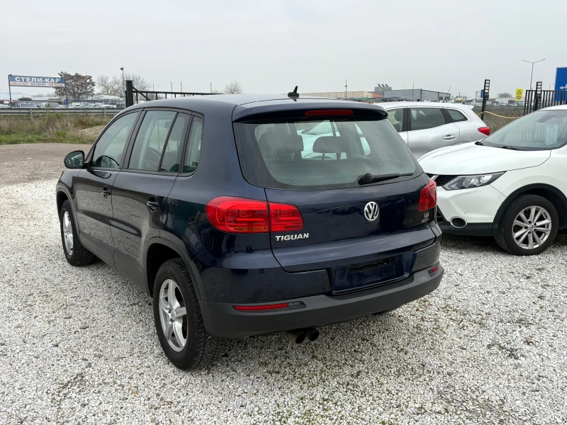 VW Tiguan, снимка 4 - Автомобили и джипове - 52650949