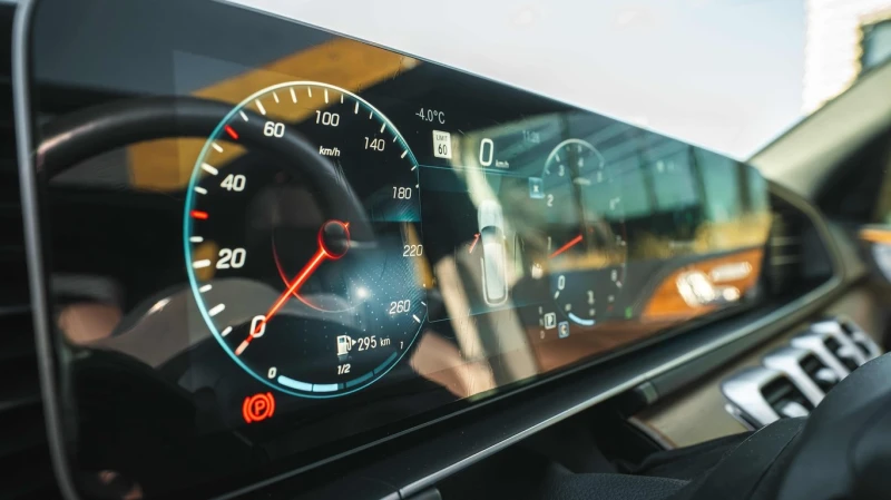 Mercedes-Benz GLE * 350 * CARFAX * ЦЕНА ДО БГ, снимка 10 - Автомобили и джипове - 53035183