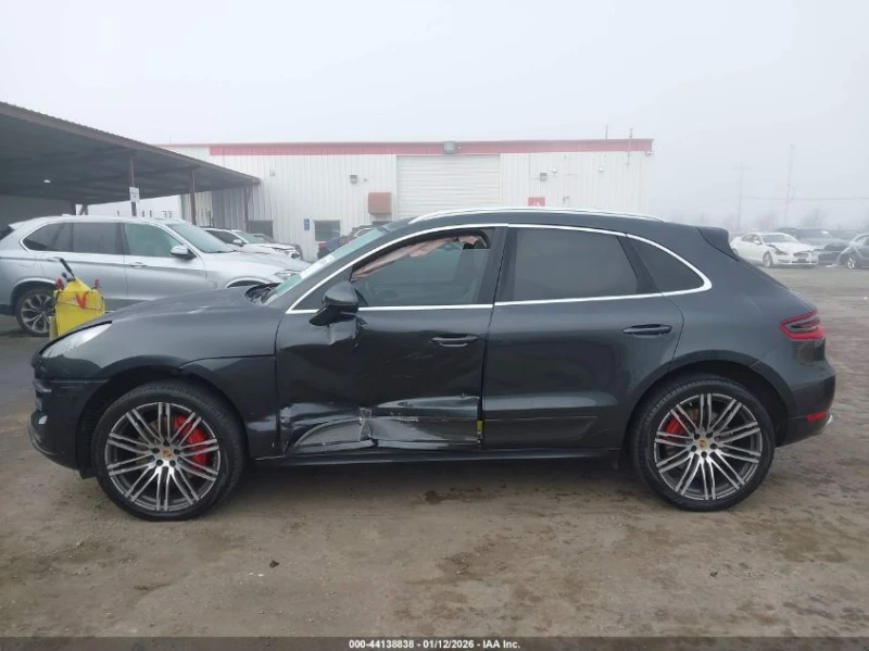 Porsche Macan Turbo AWD * Всички екстри за модела* , снимка 6 - Автомобили и джипове - 53341250
