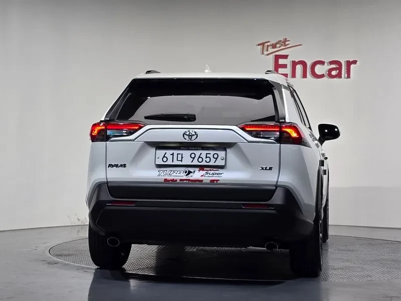 Toyota Rav4 2.5 2WD, снимка 4 - Автомобили и джипове - 54960785