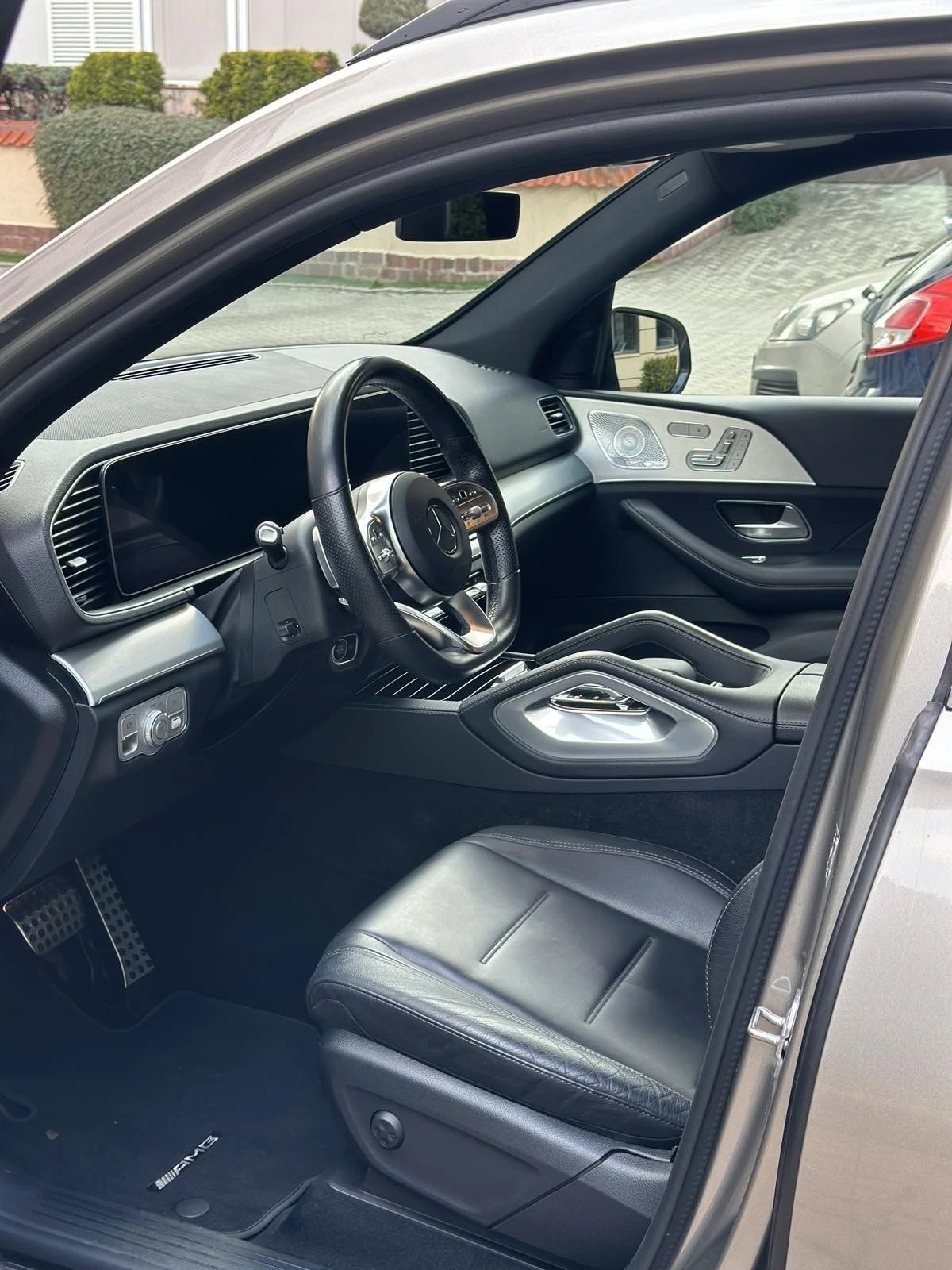 Mercedes-Benz GLE 300D AMG paket 6+ 1 | Mobile.bg — изображение 14