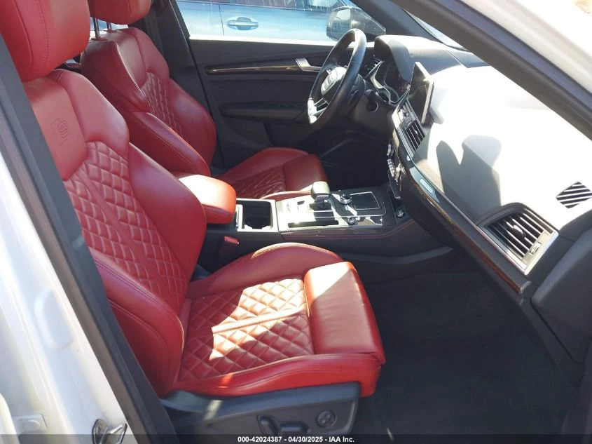 Audi SQ5 3.0T PREMIUM/DIGITAL - изображение 7