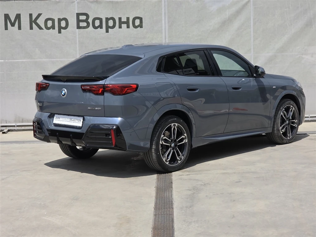BMW X2 sDrive20i - изображение 2
