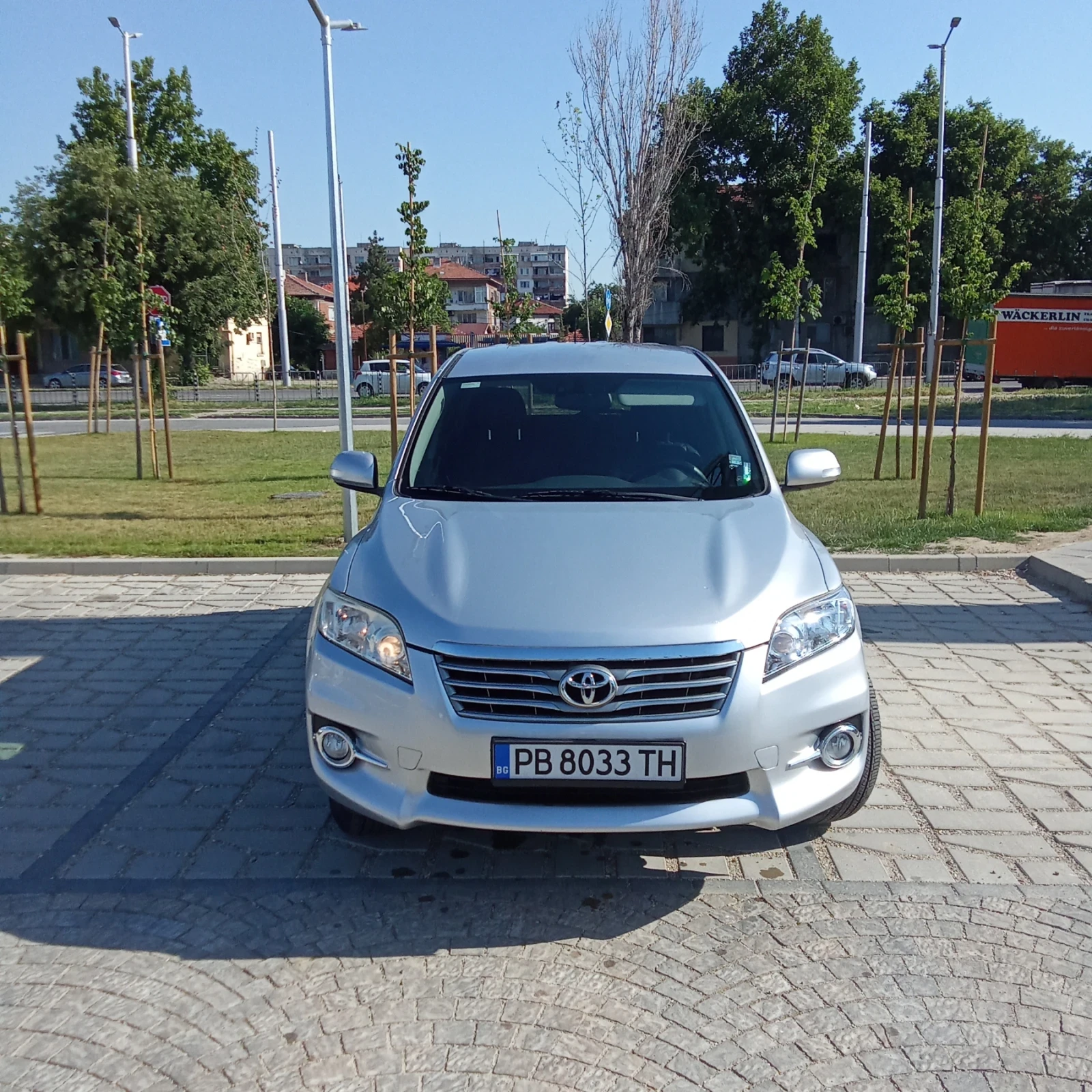 Toyota Rav4 2.2 D4D - изображение 3