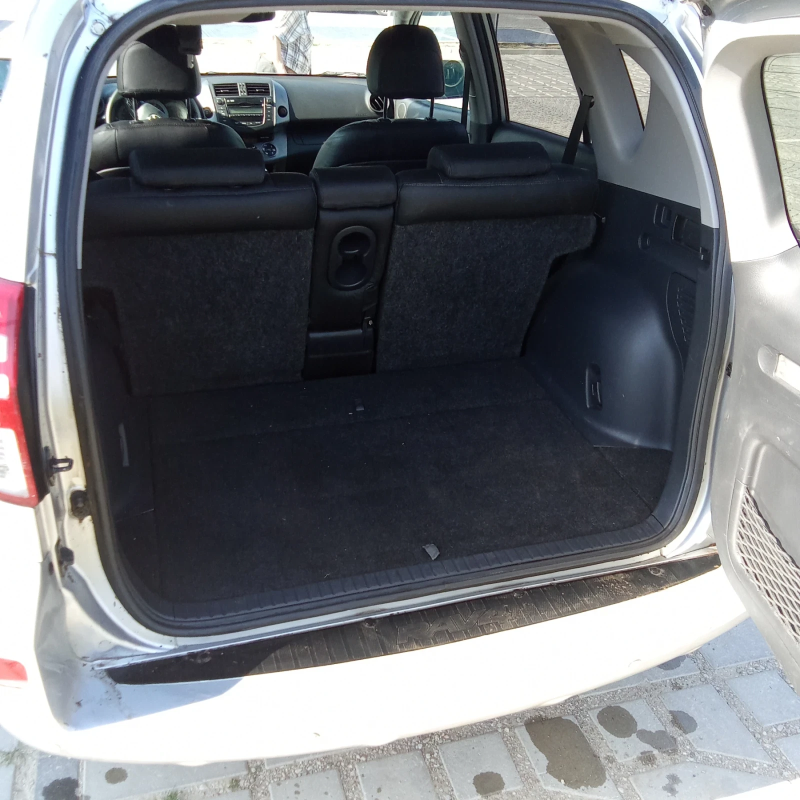 Toyota Rav4 2.2 D4D - изображение 8