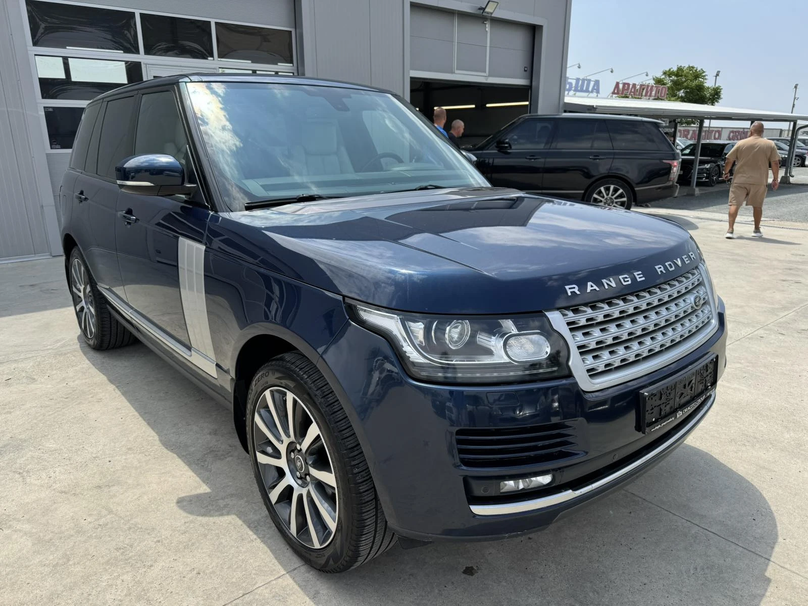 Land Rover Range rover 3.0* 250ps* 4x4* MERIDIAN* КОЖА* КАМЕРА*  - изображение 7