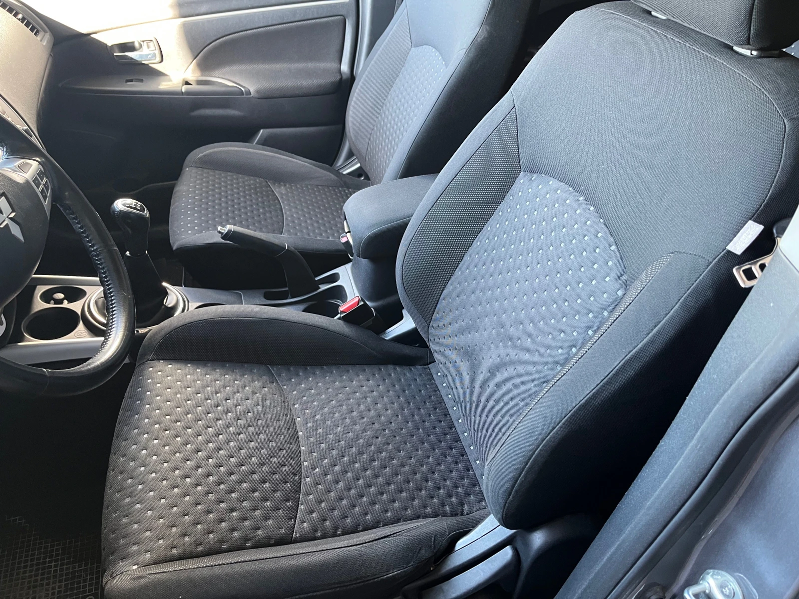 Mitsubishi ASX 1.6 i 117k.c - изображение 7