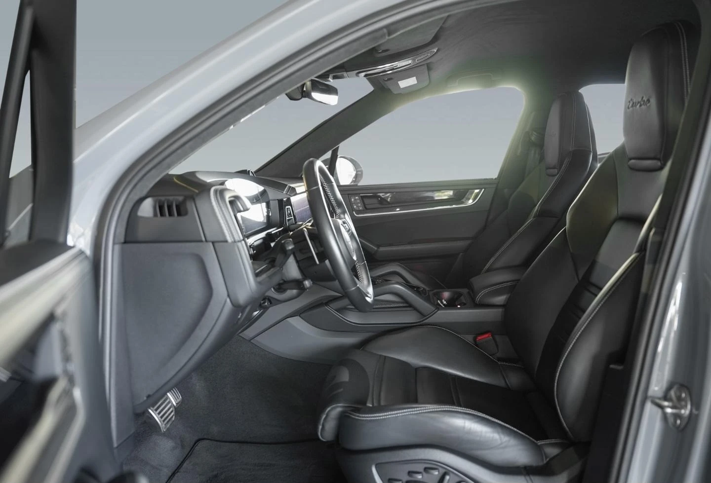 Porsche Cayenne TURBO E-HYBRID/FACELIFT/BOSE/SPORT DESIGN/CARBON/  - изображение 7