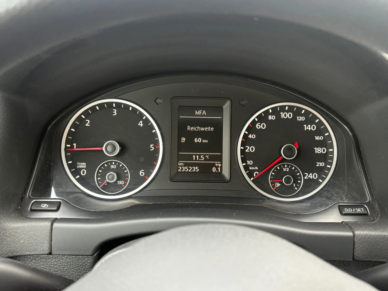 VW Tiguan  - изображение 9