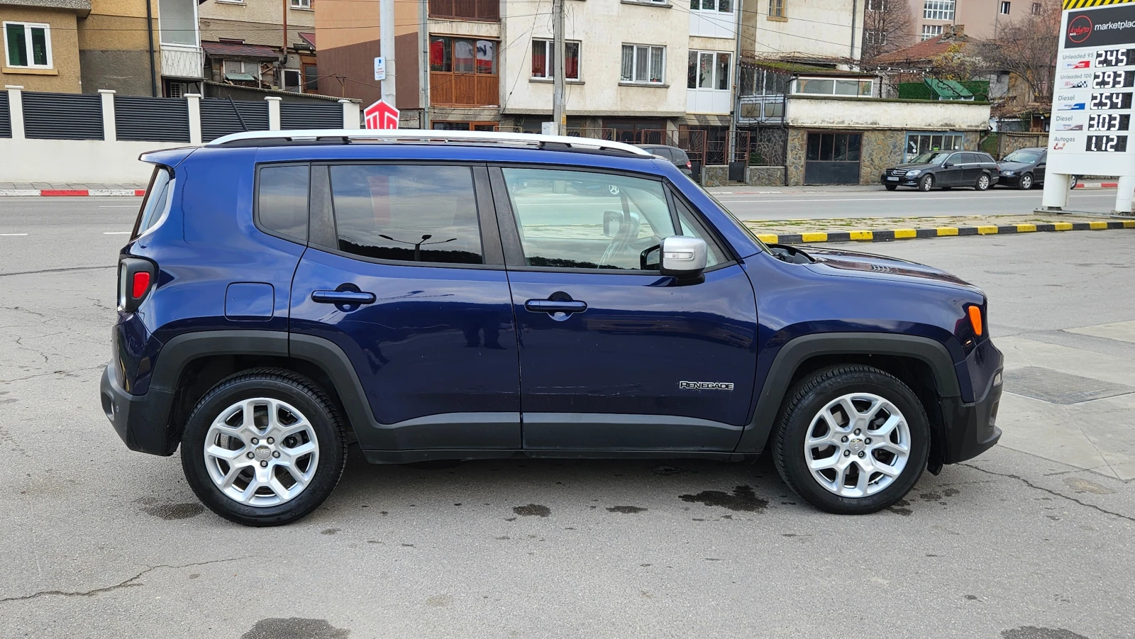 Jeep Renegade 1.6 Jtd NAVIG/PANORAMA/KLIMATRON - изображение 7