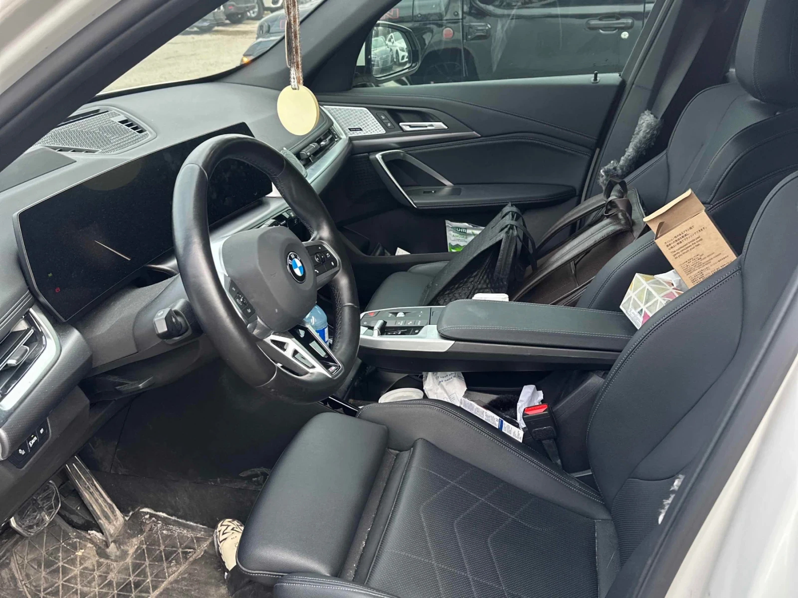 BMW X1 360 CAM * HARMAN/KARDON * ПАНОРАМА * ПОДГРЕВ * , снимка 6 - Автомобили и джипове - 54116345