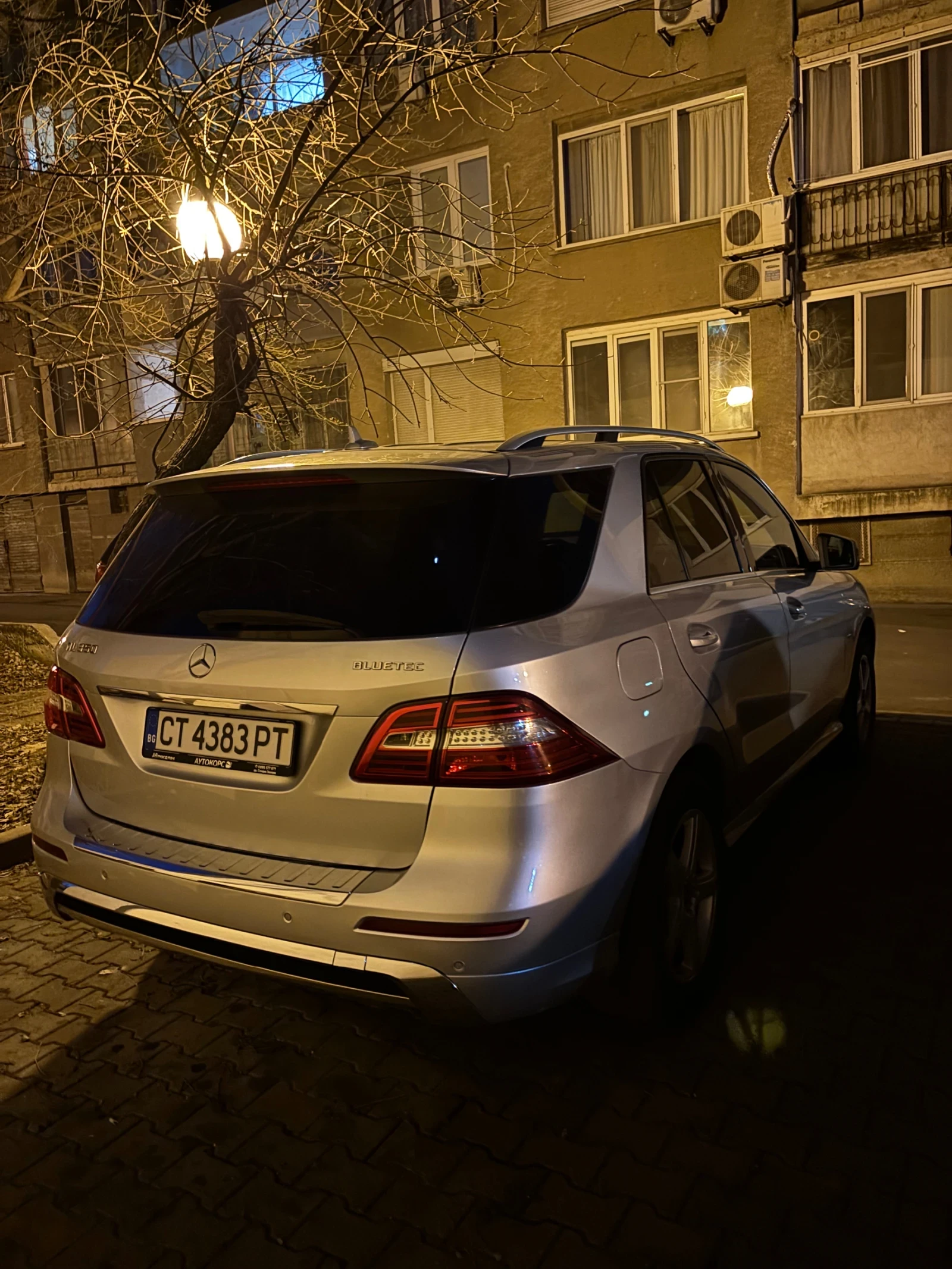 Mercedes-Benz ML 350 BLUETEC 4 MATIC, снимка 15 - Автомобили и джипове - 54193919