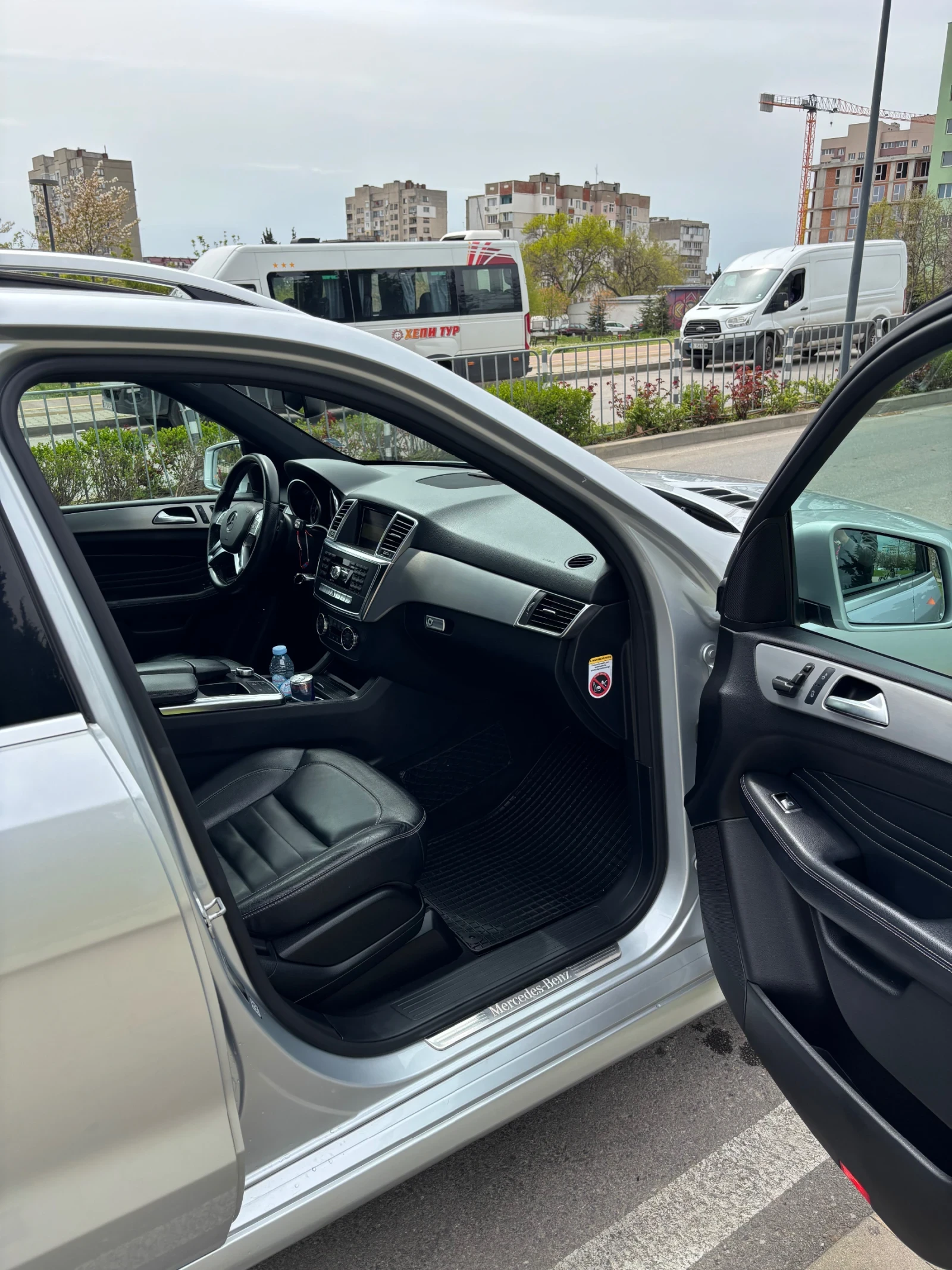 Mercedes-Benz ML 350 BLUETEC 4 MATIC, снимка 9 - Автомобили и джипове - 54193919