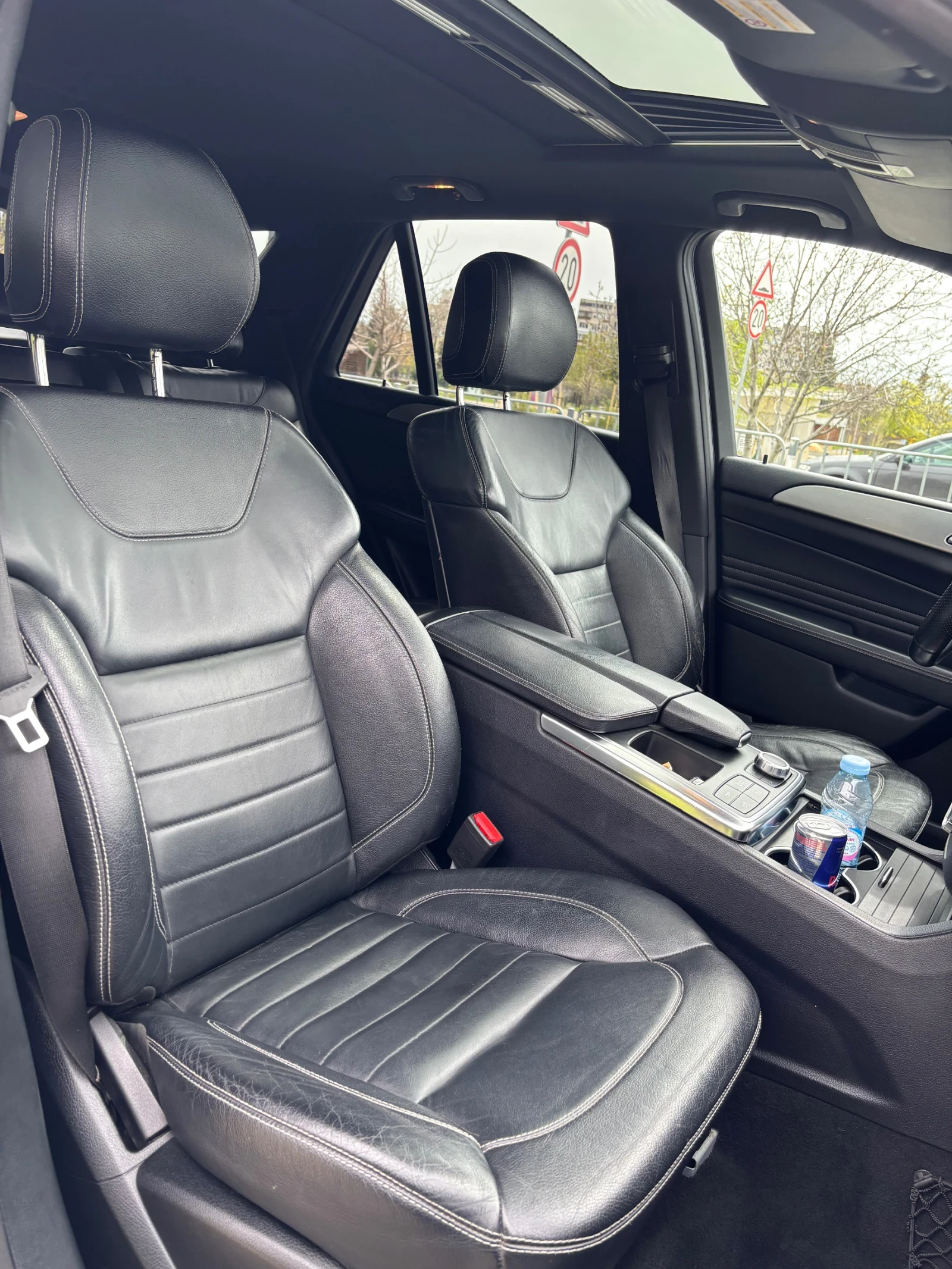 Mercedes-Benz ML 350 BLUETEC 4 MATIC, снимка 10 - Автомобили и джипове - 54193919