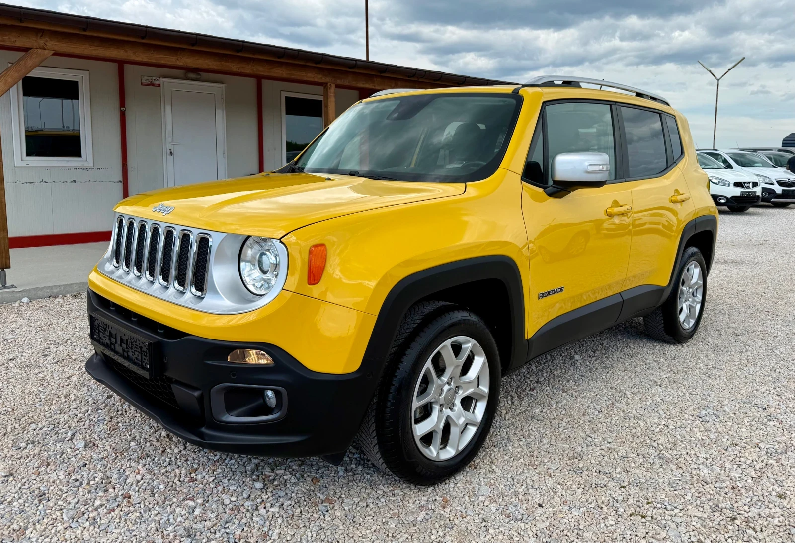 Jeep Renegade * 2.0* 140к.с* Кожа* НАВИ* Камера* С.История* 