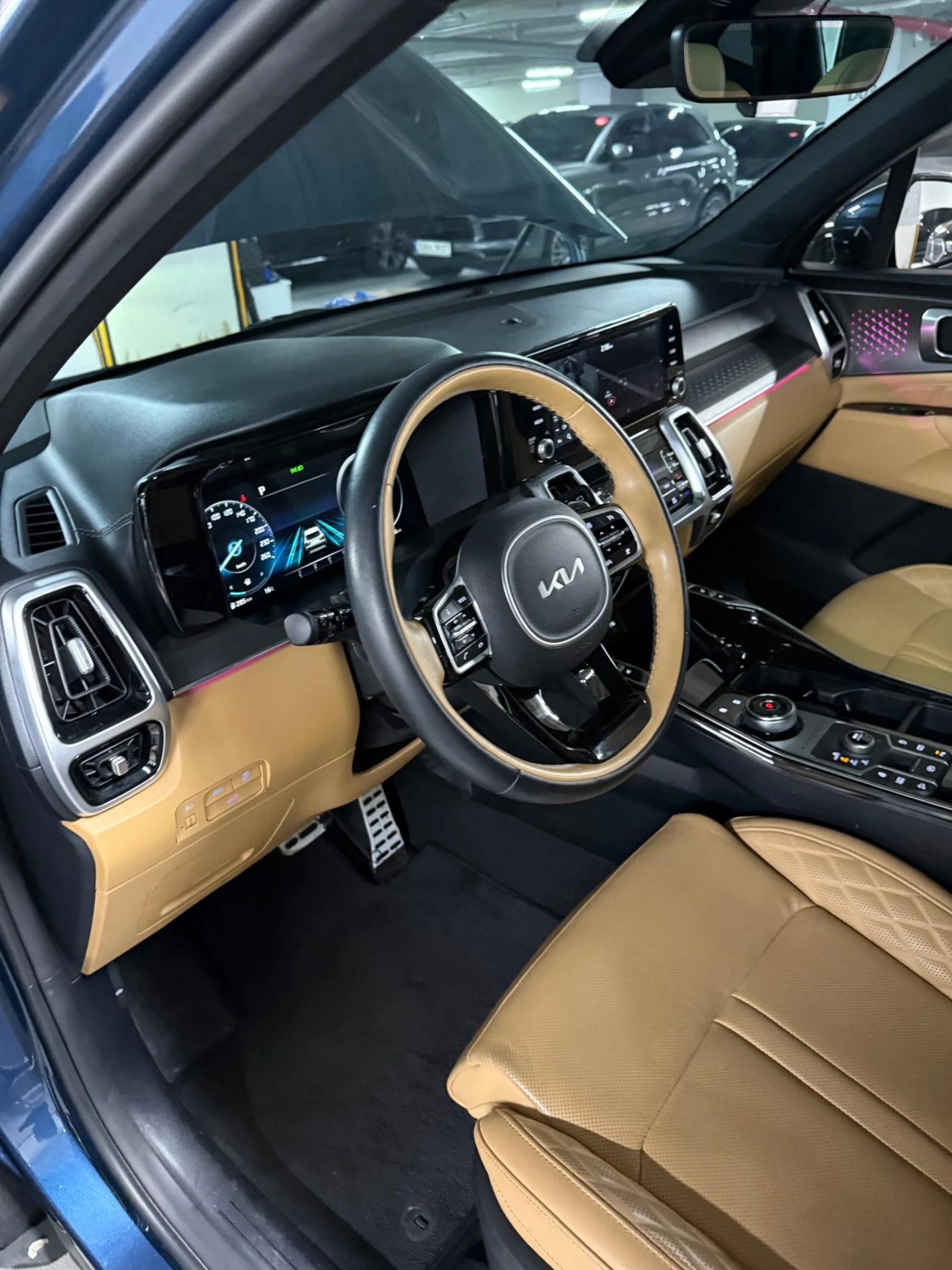 Kia Sorento 2.2 CRDI 4x4 - OЧАКВАН ВНОС, снимка 7 - Автомобили и джипове - 54629623