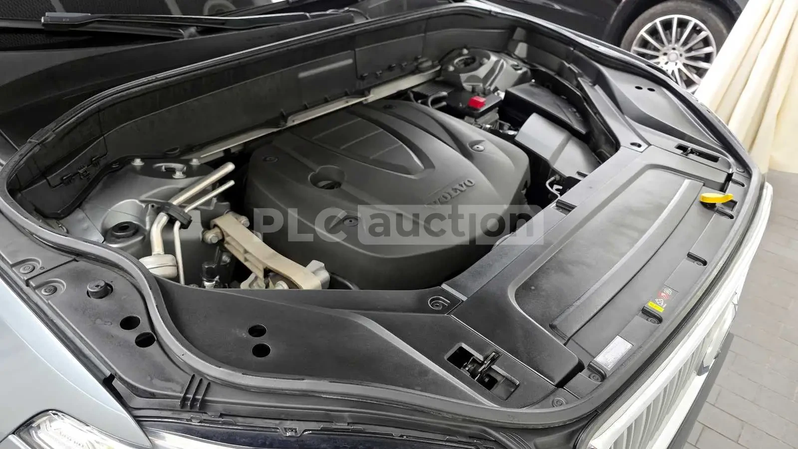 Volvo Xc90 2.0 D5| AWD| BOWERS&WILKINS| HEAD-UP| PANO, снимка 4 - Автомобили и джипове - 54969160