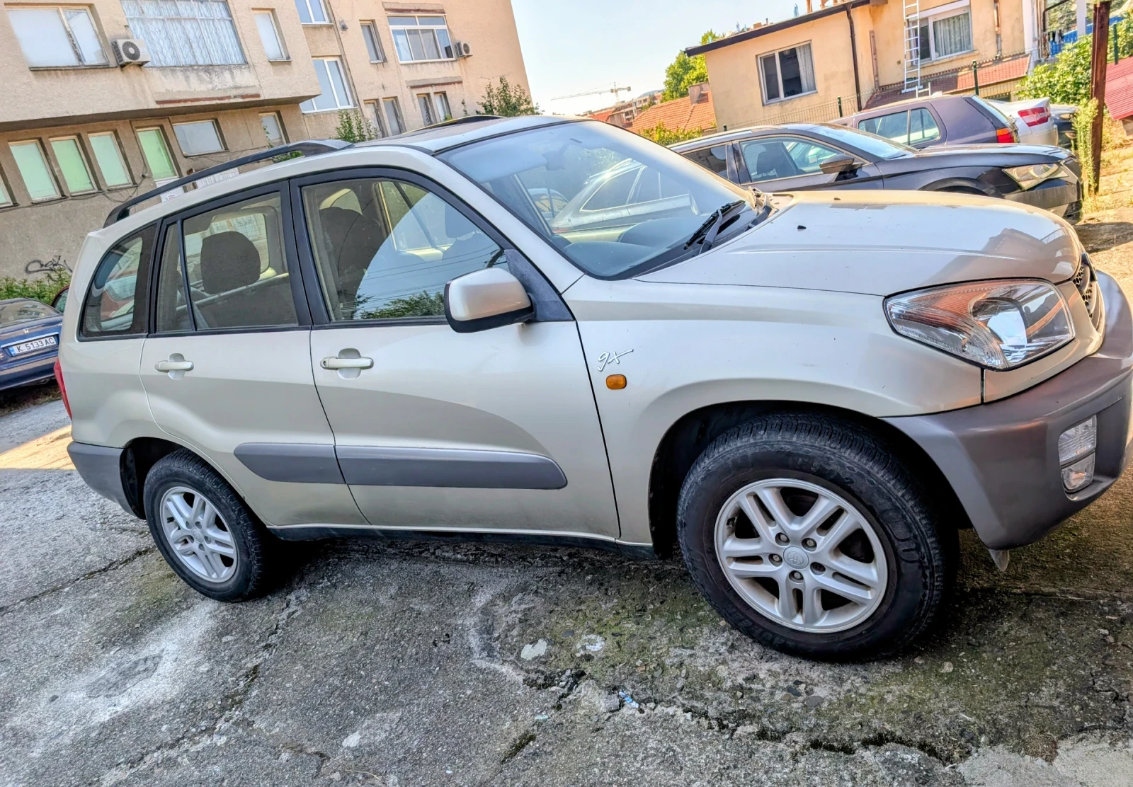 Toyota Rav4, снимка 2 - Автомобили и джипове - 55710921