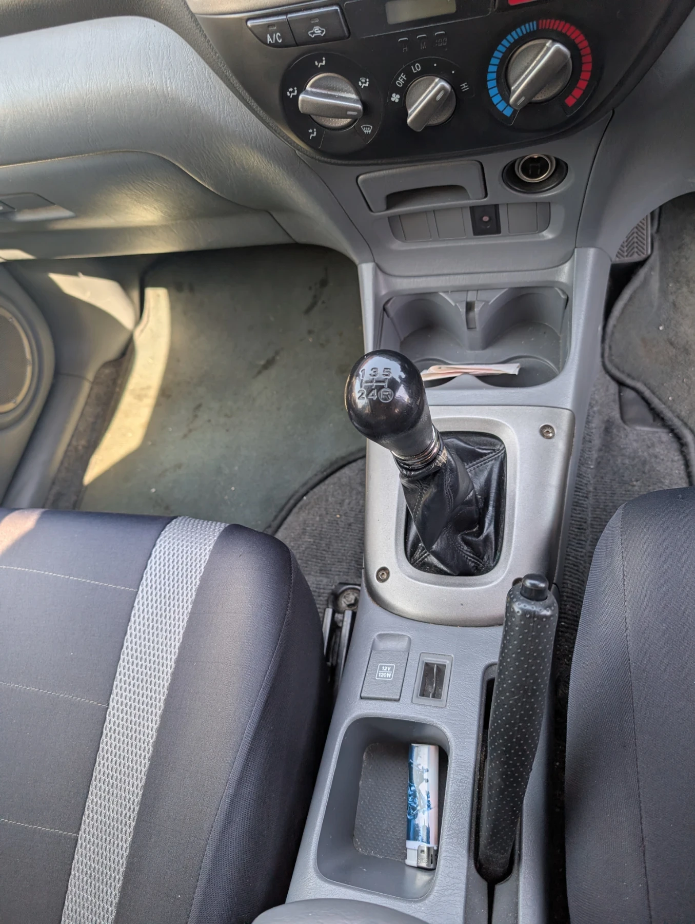 Toyota Rav4, снимка 10 - Автомобили и джипове - 55710921
