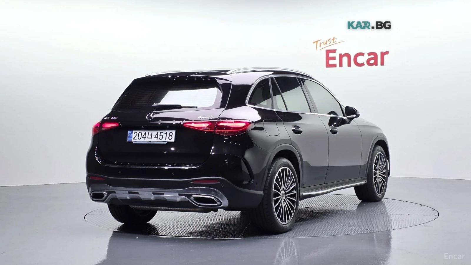 Mercedes-Benz GLC 300 4MATIC* AMG-LINE* DISTRONIC* 360* КАМЕРА* ОБДУХ* , снимка 3 - Автомобили и джипове - 55737035