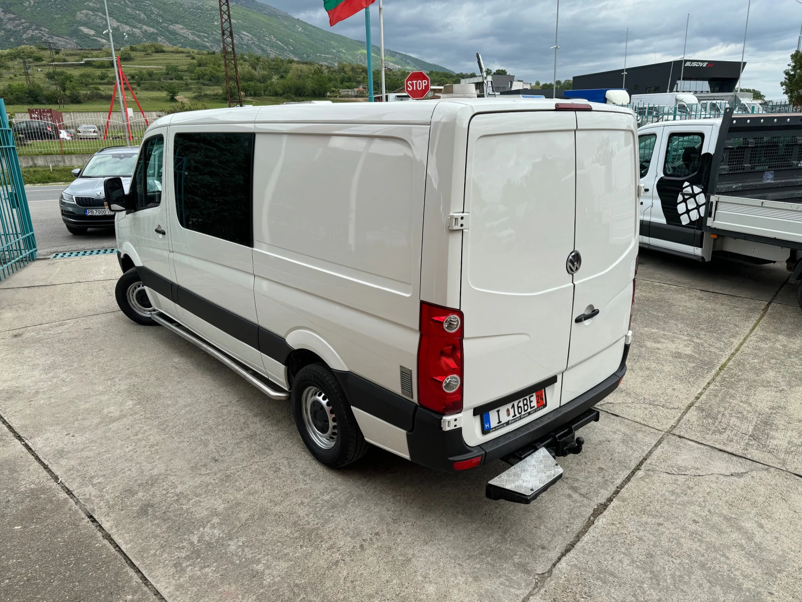 VW Crafter 5 + 1 места* Климатик* Euro5 - изображение 5