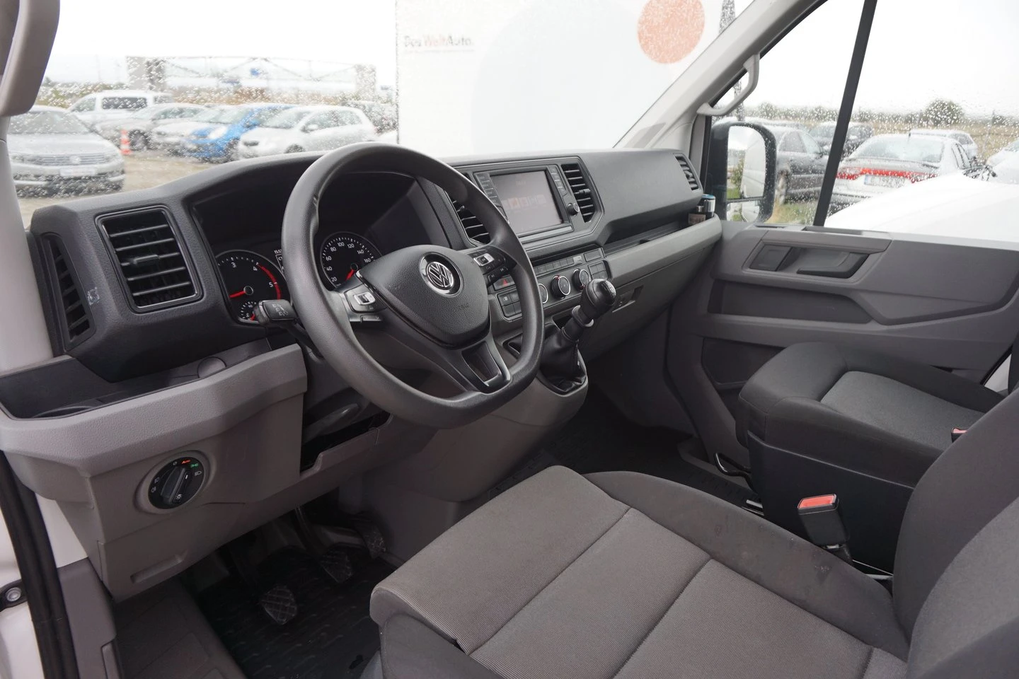 VW Crafter Furgon 30 SR NK 2.0 TDI PP - изображение 4