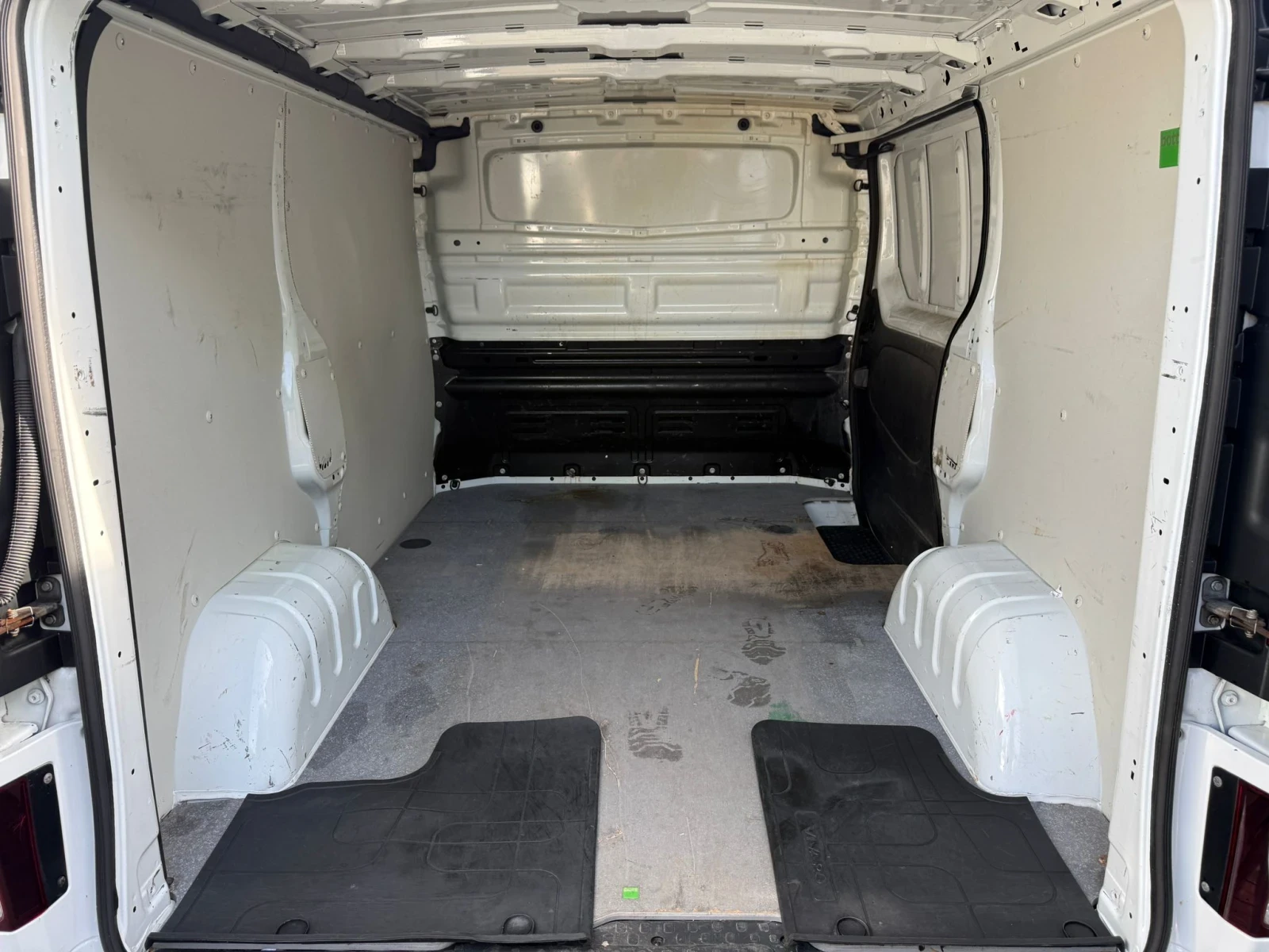 Opel Vivaro 1, 600CDTI EURO6, снимка 8 - Бусове и автобуси - 53895540