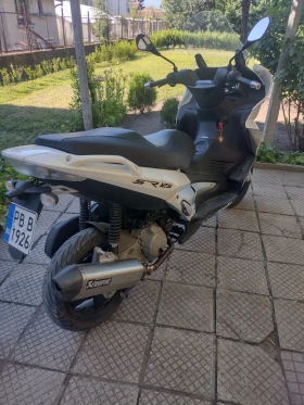 Aprilia Sr SR Max 125, снимка 5