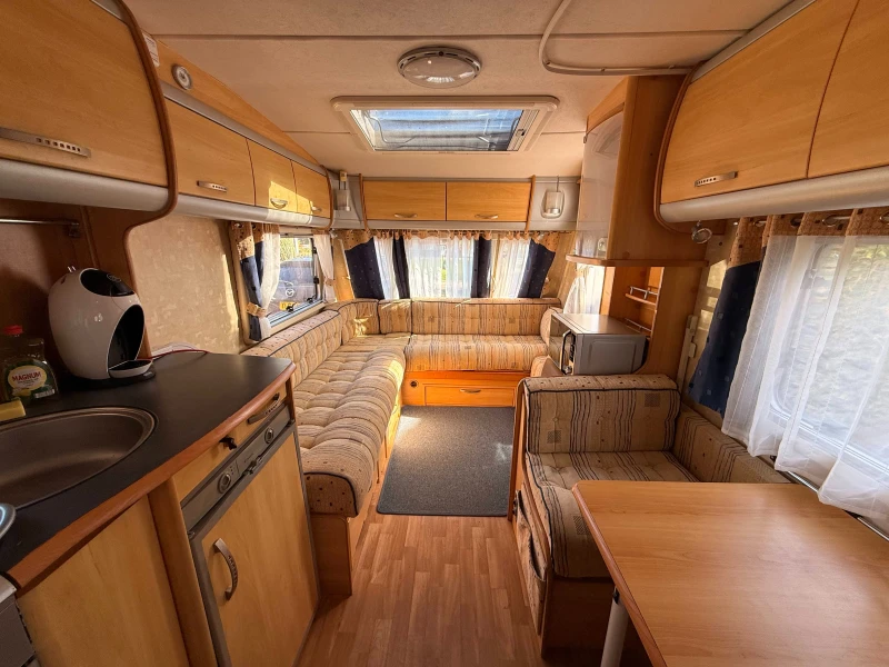 Каравана Други Sterling Eccles Emerald, снимка 7 - Каравани и кемпери - 53067531