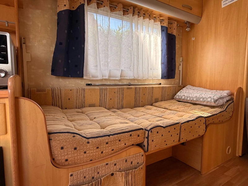 Каравана Други Sterling Eccles Emerald, снимка 10 - Каравани и кемпери - 53067531