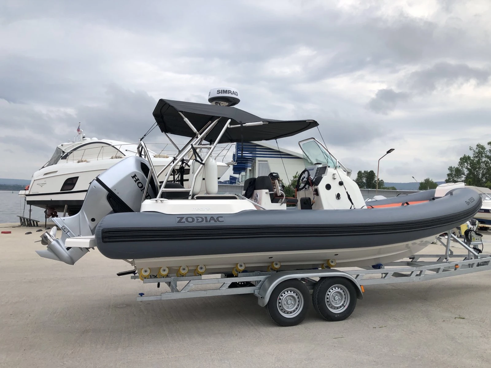   Zodiac Medline 6.8 | Mobile.bg   11