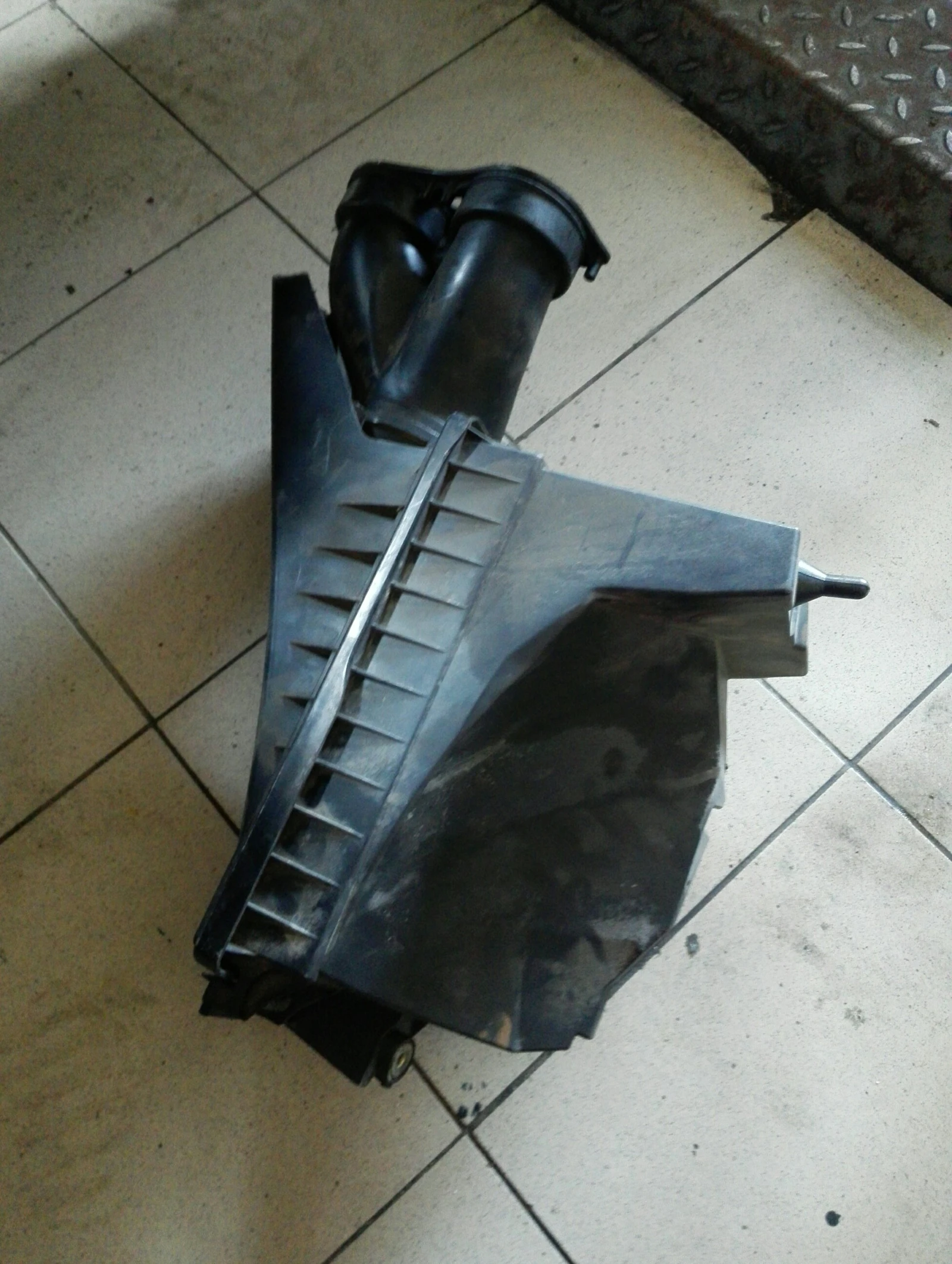 ����� �������� ������ ����� � ���� 2.7� | Mobile.bg � ����������� 1