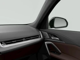 BMW iX1 xDrive30, снимка 11