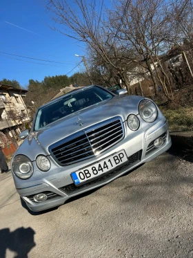 Mercedes-Benz E 320, снимка 1