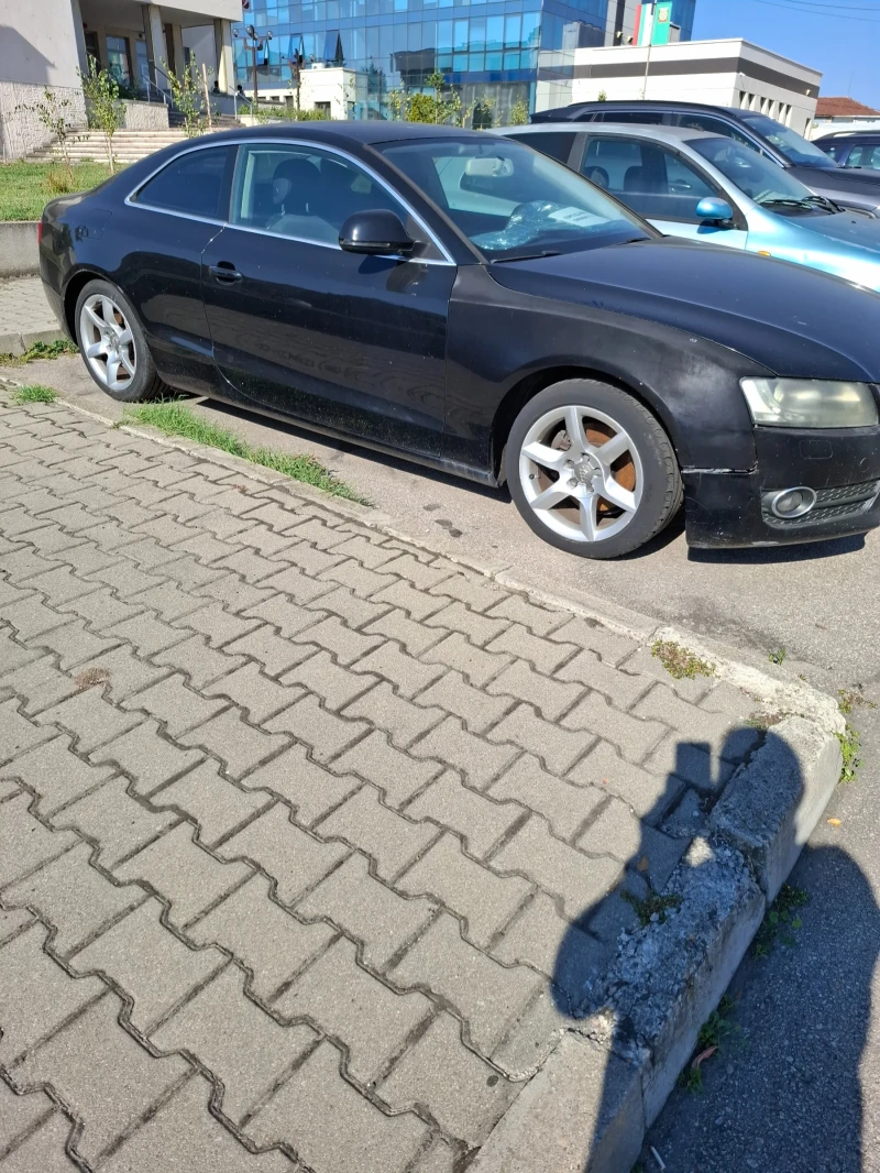 Audi A5 1, 8benzin, снимка 2 - Автомобили и джипове - 47395580