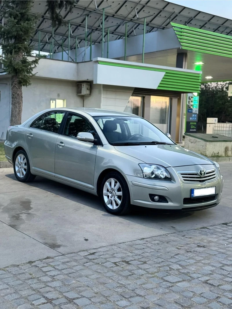 Toyota Avensis, снимка 4 - Автомобили и джипове - 47557770