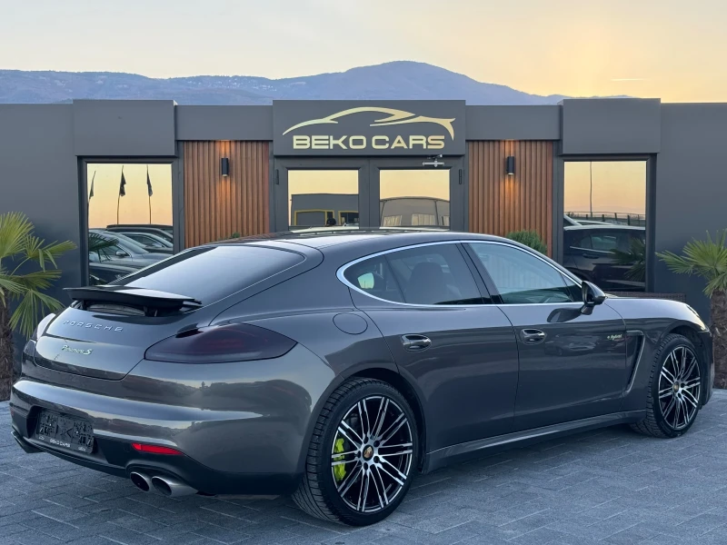 Porsche Panamera Panamera S //E-hybrid// FACELIFT , снимка 4 - Автомобили и джипове - 48139975