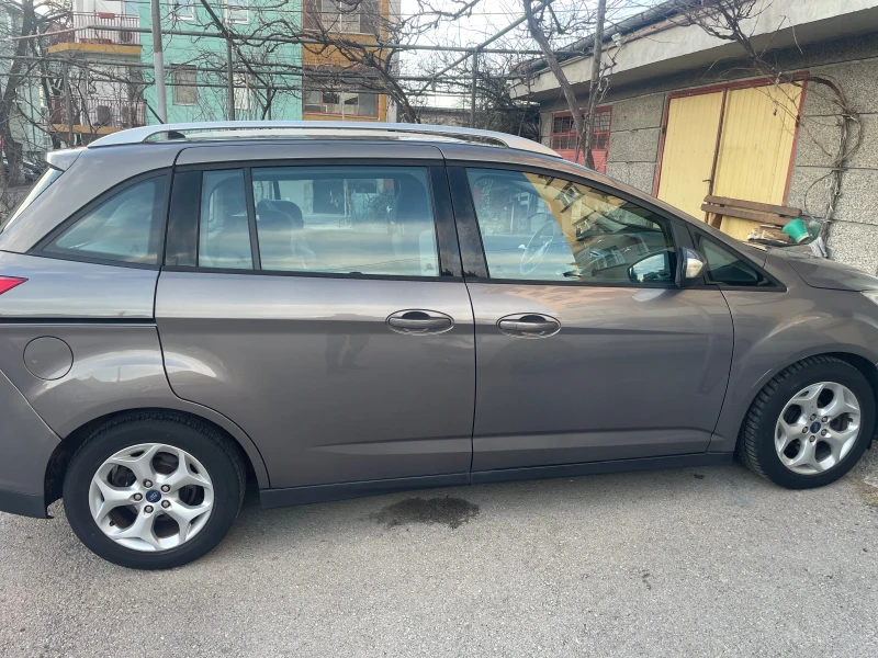 Ford Grand C-Max 1.6 TDCi, снимка 6 - Автомобили и джипове - 48651885