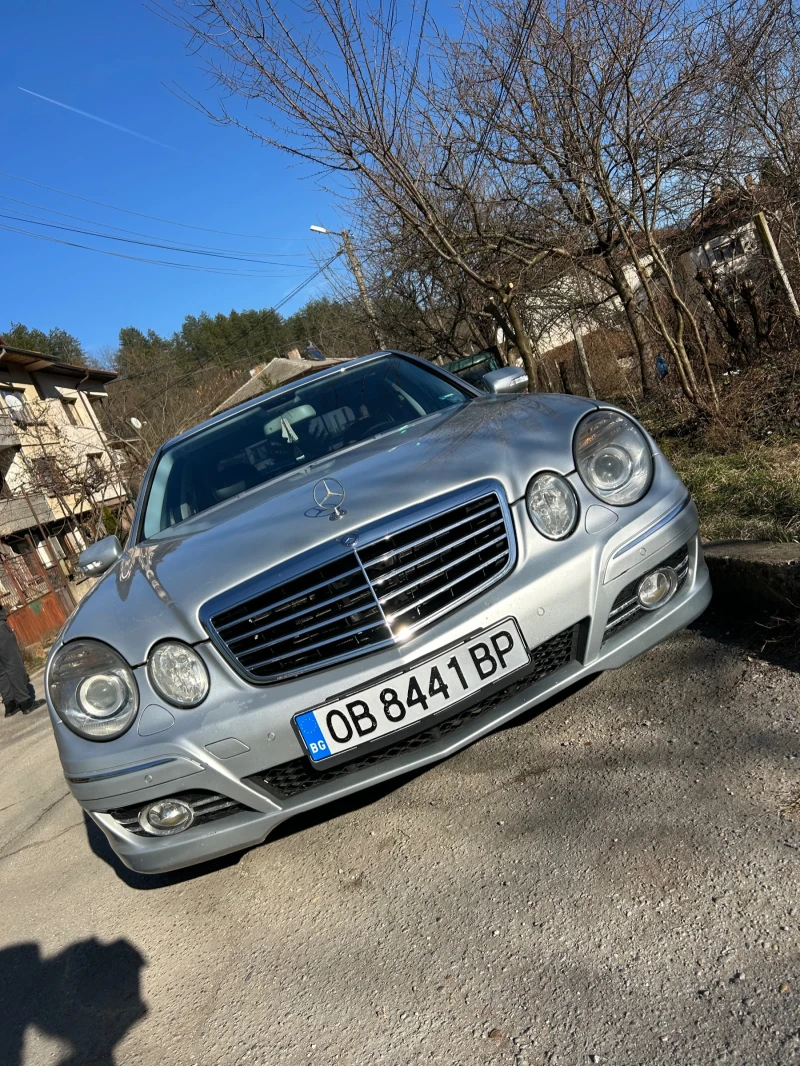 Mercedes-Benz E 320, снимка 1 - Автомобили и джипове - 49413125