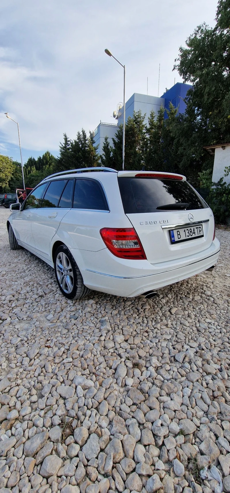 Mercedes-Benz C 300 4 MATIC, снимка 6 - Автомобили и джипове - 50910416