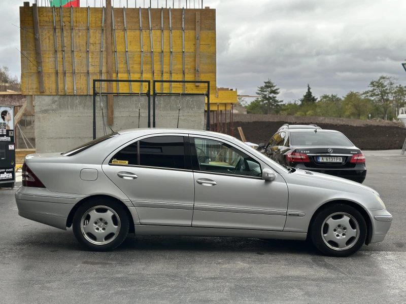 Mercedes-Benz C 200 Kompressor, снимка 6 - Автомобили и джипове - 52138760