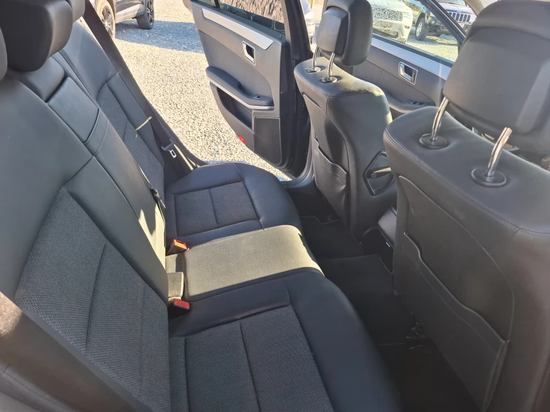 Mercedes-Benz E 200, снимка 12 - Автомобили и джипове - 52881593