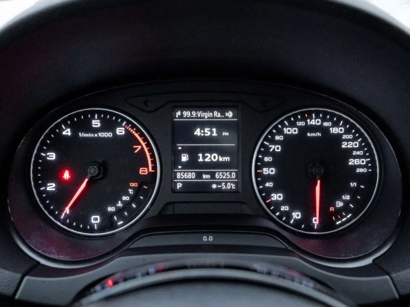 Audi A3 * Premium * CARFAX * ЦЕНА ДО БГ, снимка 13 - Автомобили и джипове - 53051039