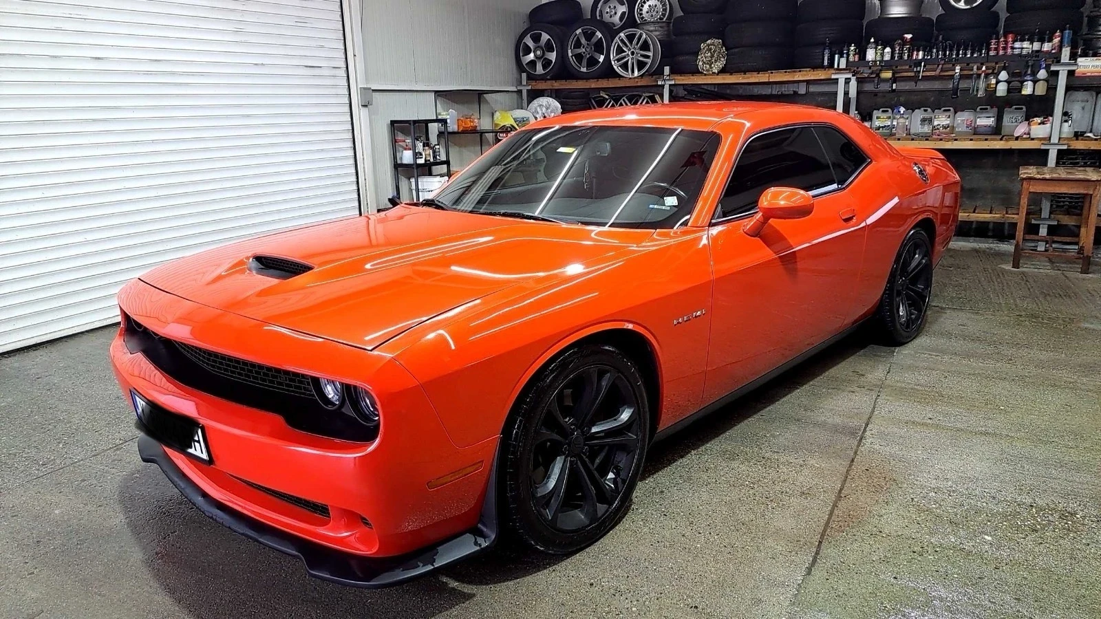 Dodge Challenger 5.7 HEMI | Mobile.bg — изображение 1