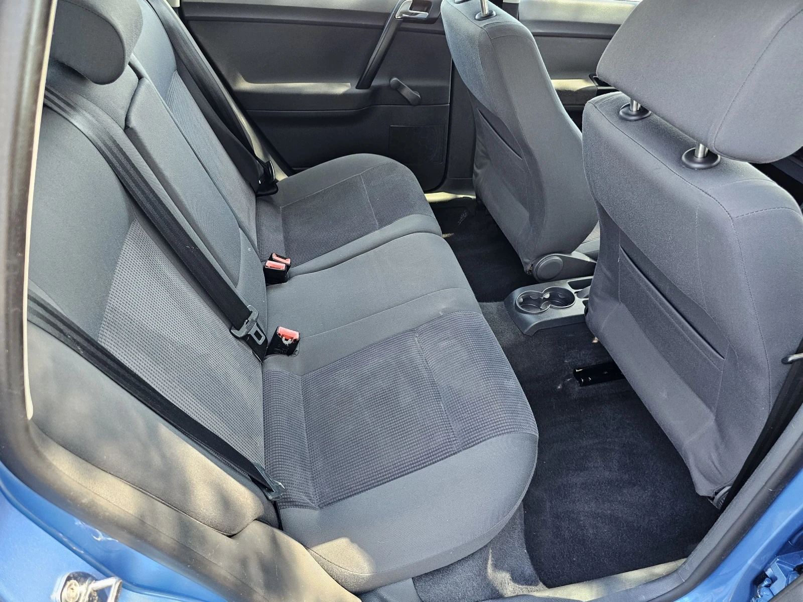 VW Polo 1.4i 75k.s AUTOMAT - изображение 9