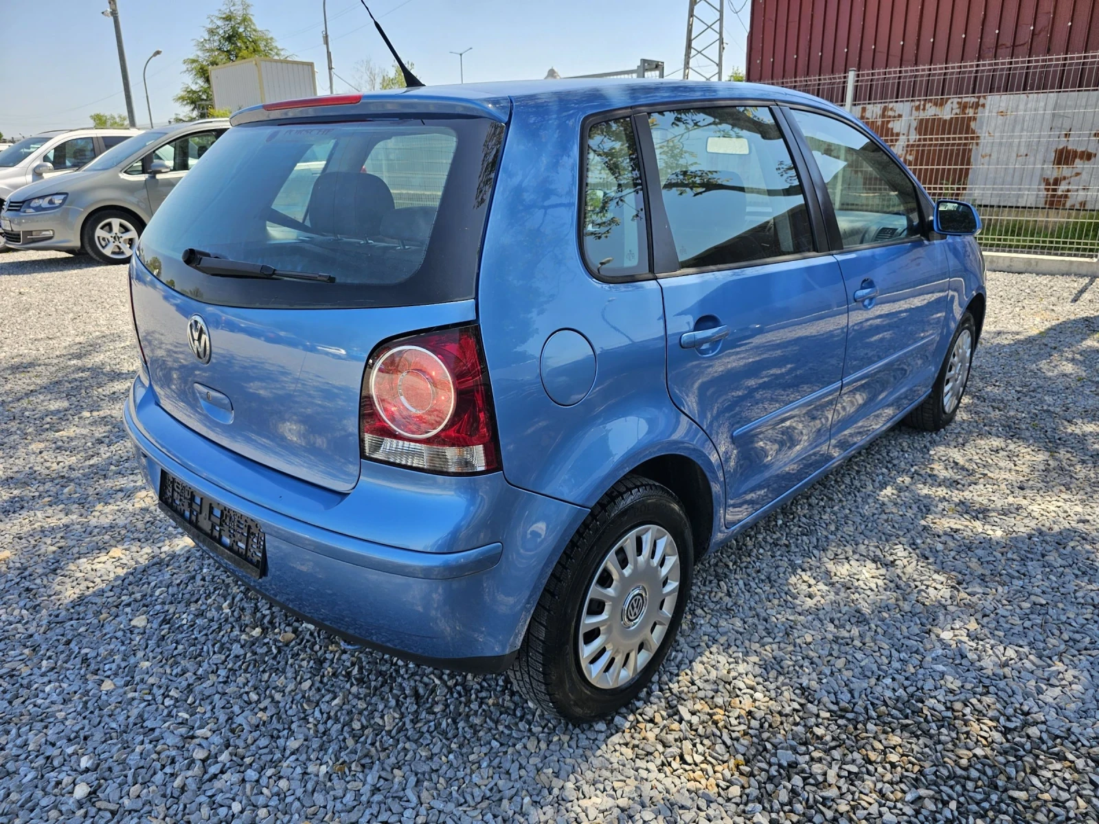VW Polo 1.4i 75k.s AUTOMAT - изображение 4